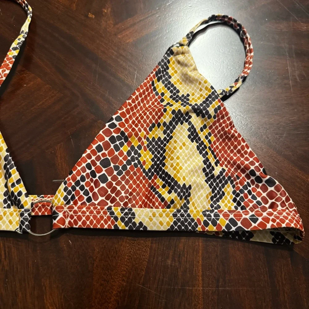 EUC Snake Print Triangle Bikini Top Adjustable Halter‎ Animal Print Medium